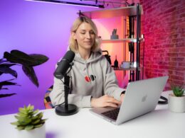 Photo session from the videodeck studio. We create video content for software companies and help them grow on YouTube. This photo is with one of our hosts, Heleana.