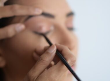 Makeup Artist working in the eyes